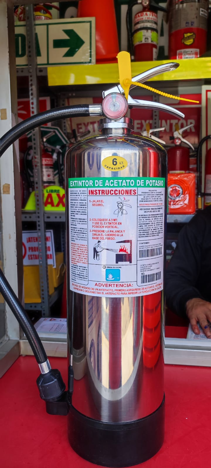 RECARGA DE EXTINTOR ACETATO DE POTASIO 6L